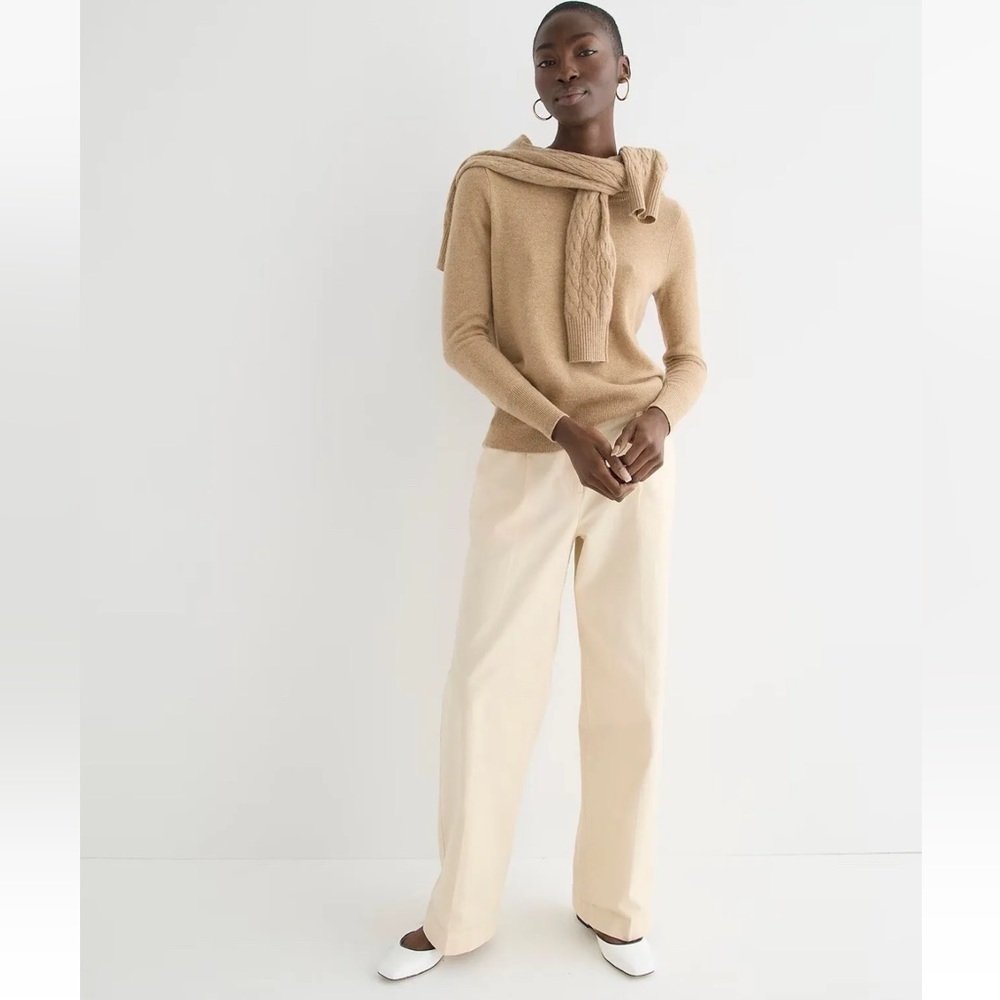 J CREW Cashmere classic-fit crewneck sweater in Heather Camel $148… BA400